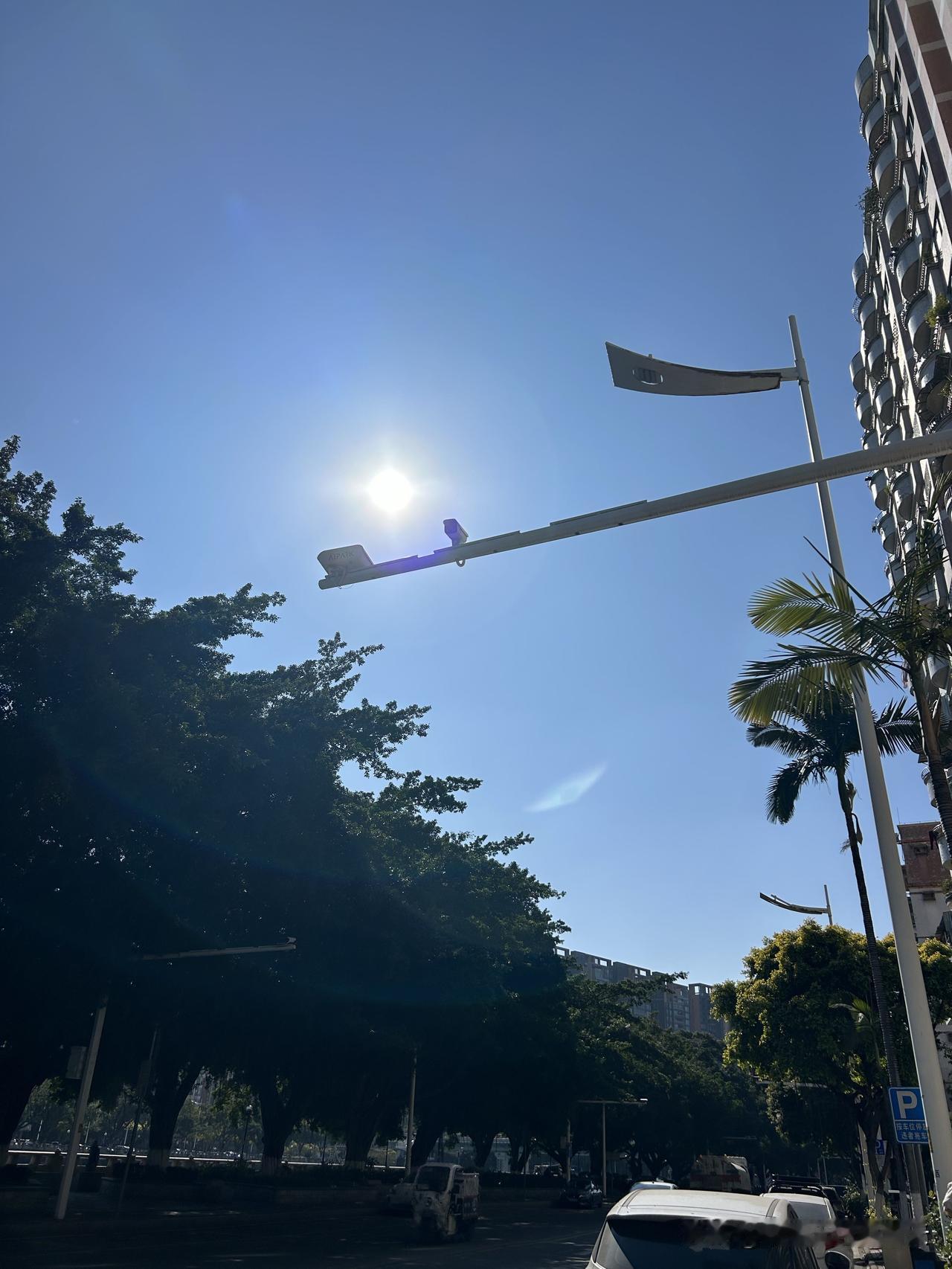 如何判断自己适合上班打工还是创业呢？其实作为普通人来说，有一个非常简单的判断