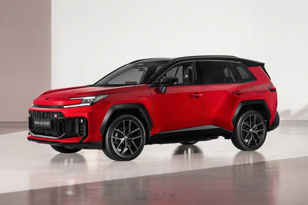 全新一代RAV4GR运动版～这套件最好看，20寸轮毂，配备运动悬挂，造型有点雷
