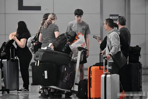 老外总结今年最流行去游华模式：“ChinaHaul”，空箱旅游，因为任何人去中