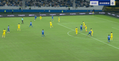 中超悬念继续中超末轮决冠军上海申花1-0深圳新鹏程，上海申花18胜7平4负积