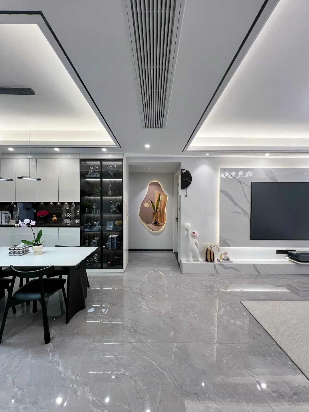 穷装 果然显大！