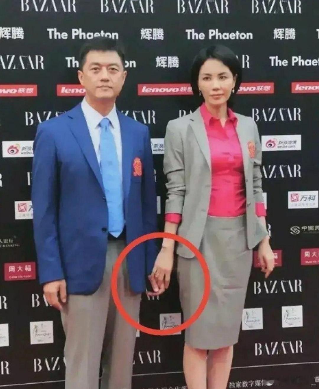 王菲当年是真的爱过李亚鹏，眼神和小动作根本装不出来​