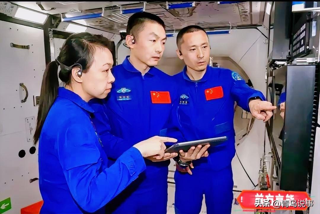 5月24日深夜，神舟二十三号升空。港媒直播镜头一直跟着黎家盈，香港首位女航天