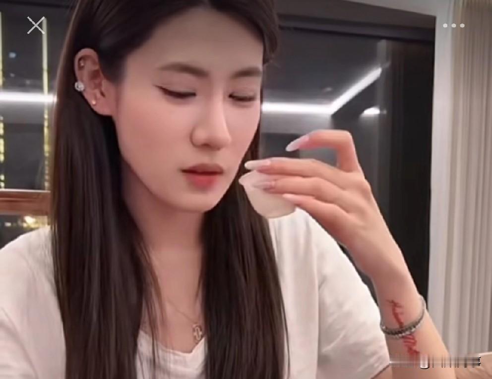 T佑透露投流费用及详细后台数据！今晚t佑直播聊到崔阿