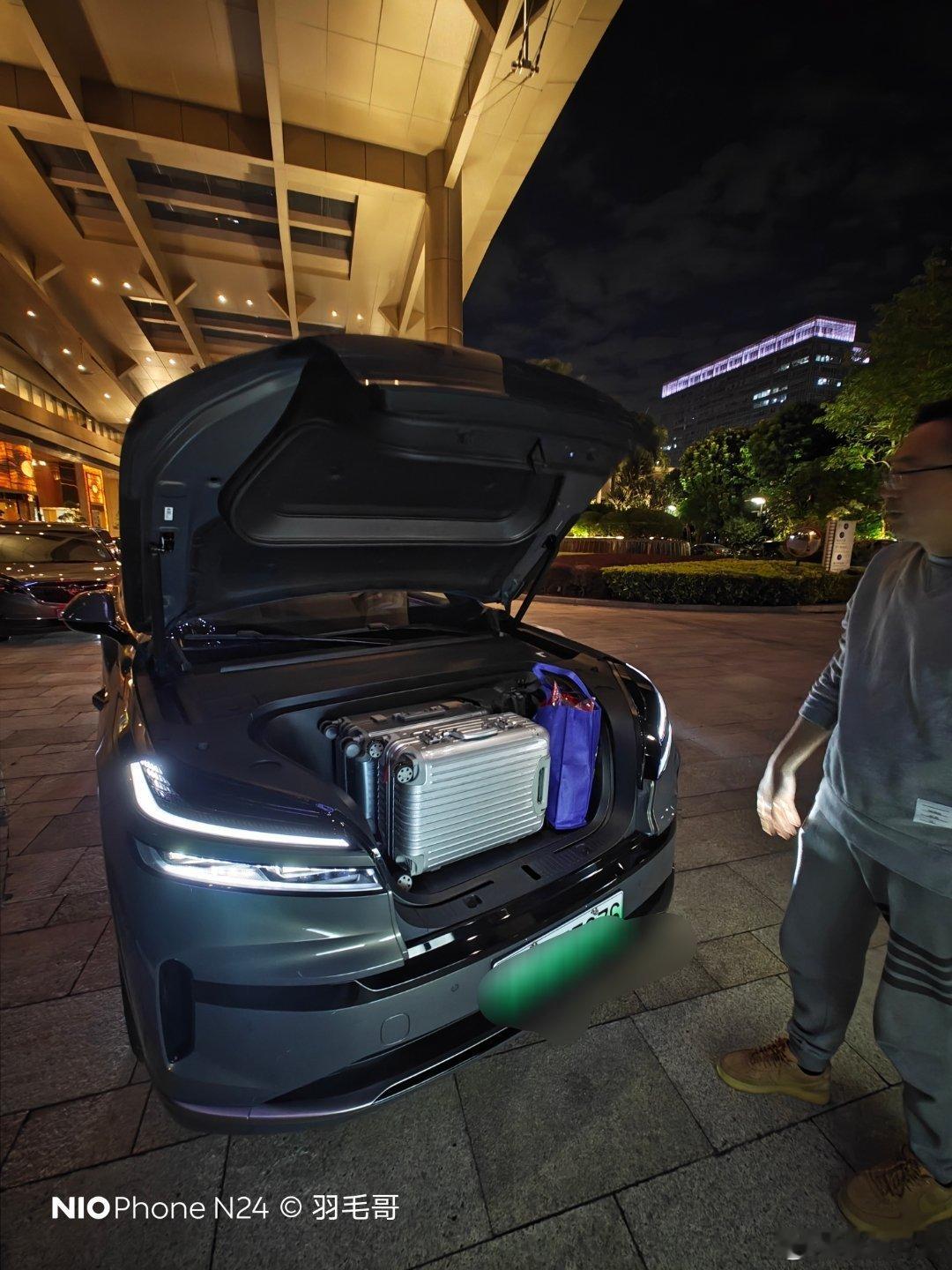 能用前备舱的一定不用后备箱，稳稳的成为习惯