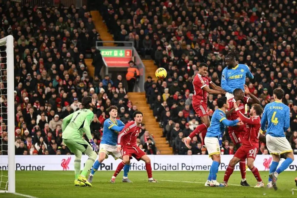 利物浦英超争冠，你需要在很多细节方面做到极致，差一点都不行。利物浦掉队的一个原