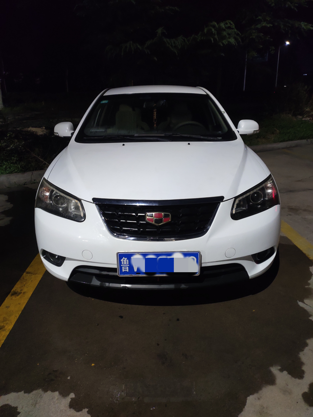 快10年的帝豪这漆面保养的算什么水平不知不觉，帝豪陪伴我快十年个年头了。整体还