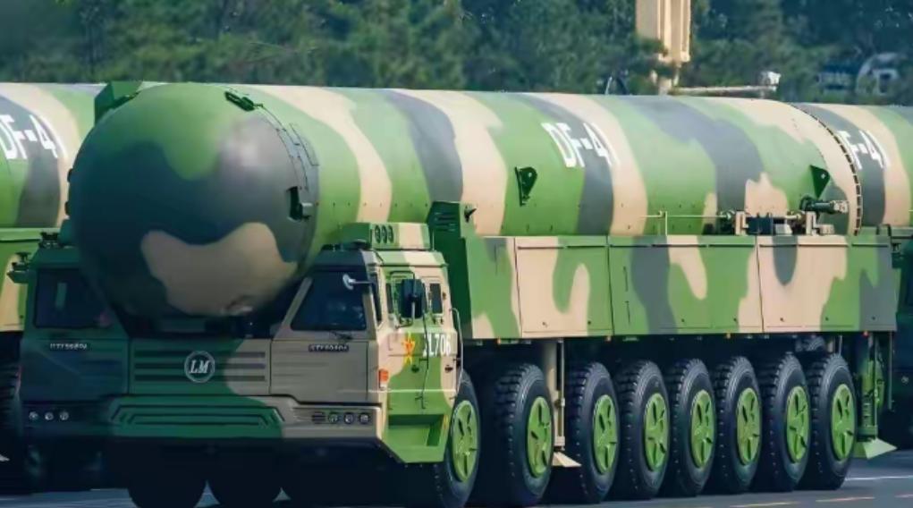 网上有人说：我们有时候挺尴尬的！台湾本来就是中国的，干嘛需要别国来承认，现在的结