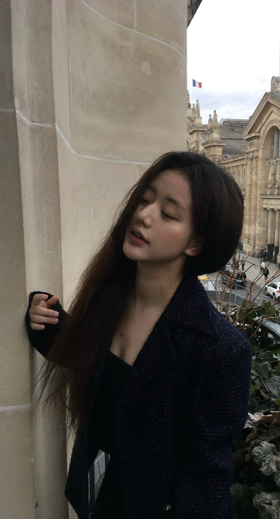 看到了吧，头发不顺其实根本不影响美女是美女。。。[哭哭]​​​