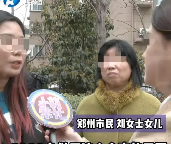 郑州的一大妈在口腔医院花5000多元种了两颗全瓷牙，可体检时医生却发现牙里竟