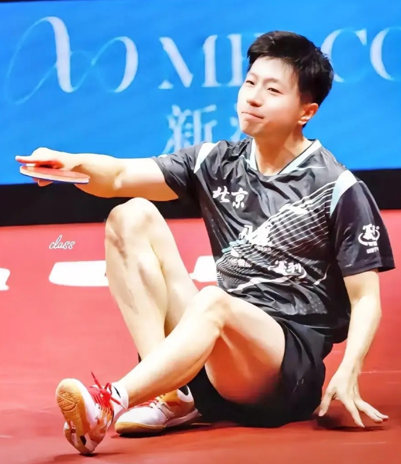 好多网友在说，北京男队看似五个人，其实就两个人！龙队从第一天的“他们带着我打”