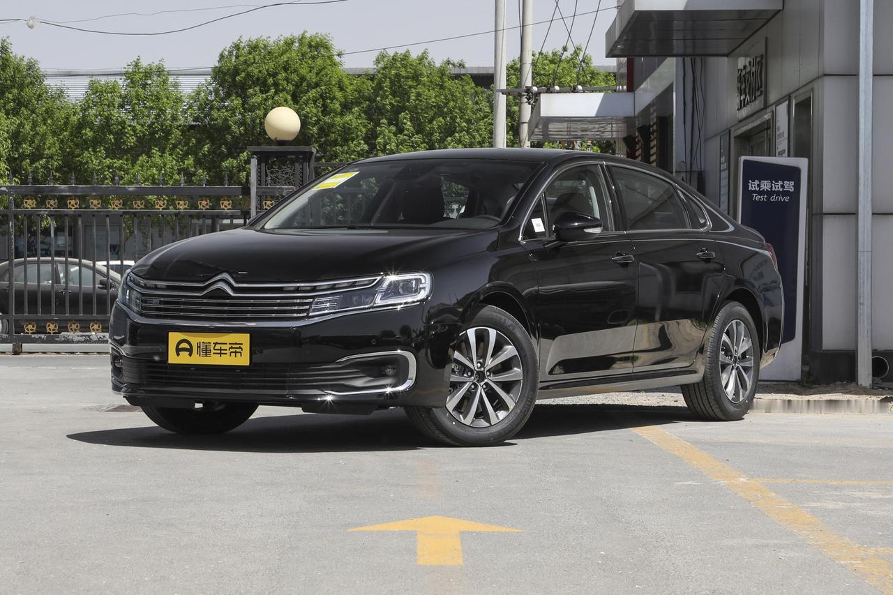 有这么一款二手车，现在直播不值得买，曾经这辆车卖的非常火，23年的时候，全国各地