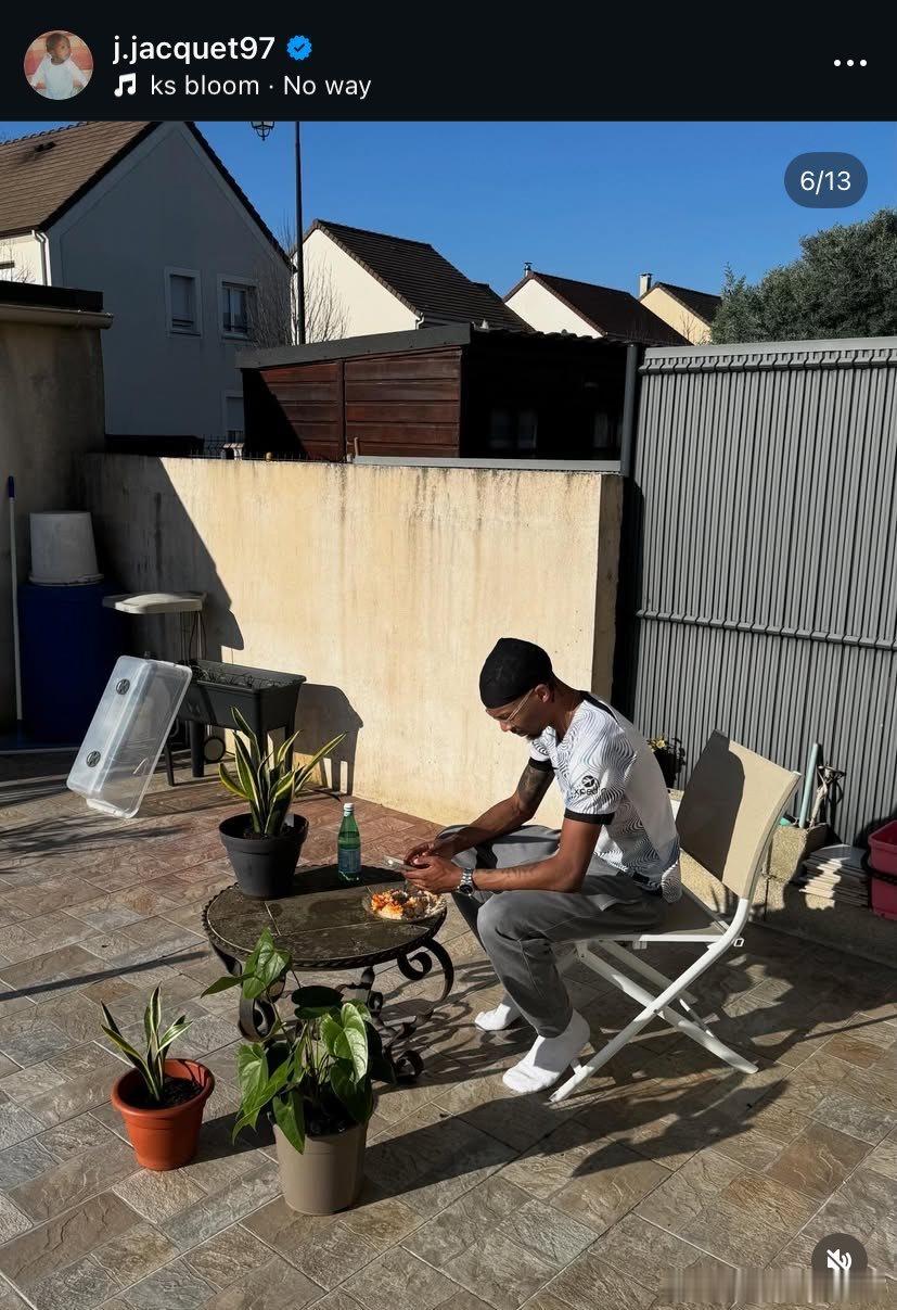 身在曹营心在汉凯撒身穿22/23赛季利物浦球衣！利物浦