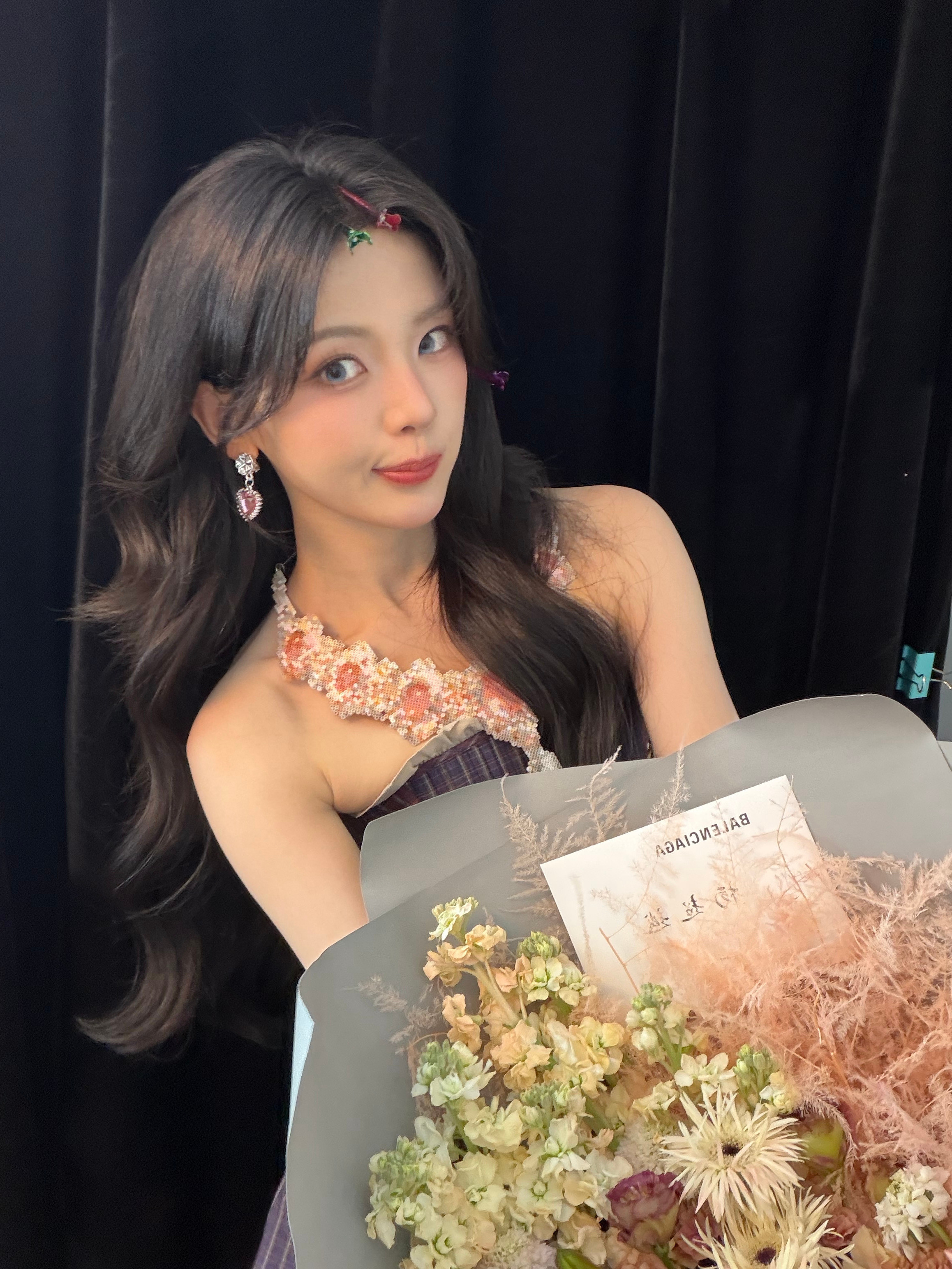 杨超越存档杨超越20260801超话更新7月再见啦，8月我来了💖杨超越
