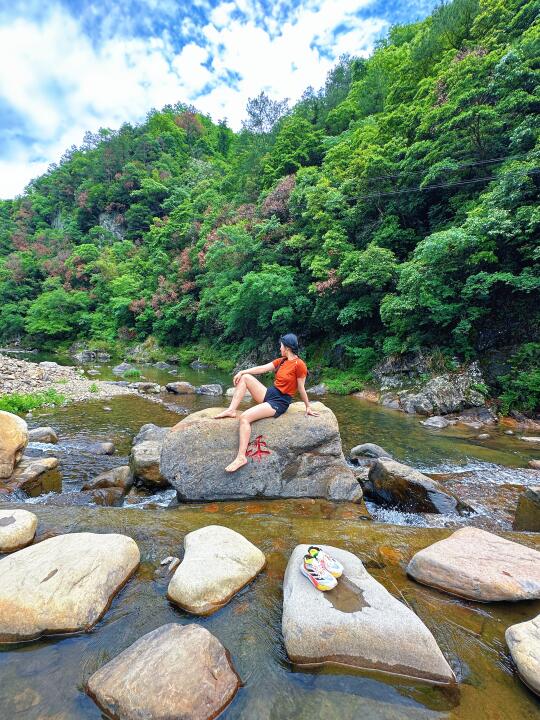 这个夏天，踩过十八道溪涧才完整🏕