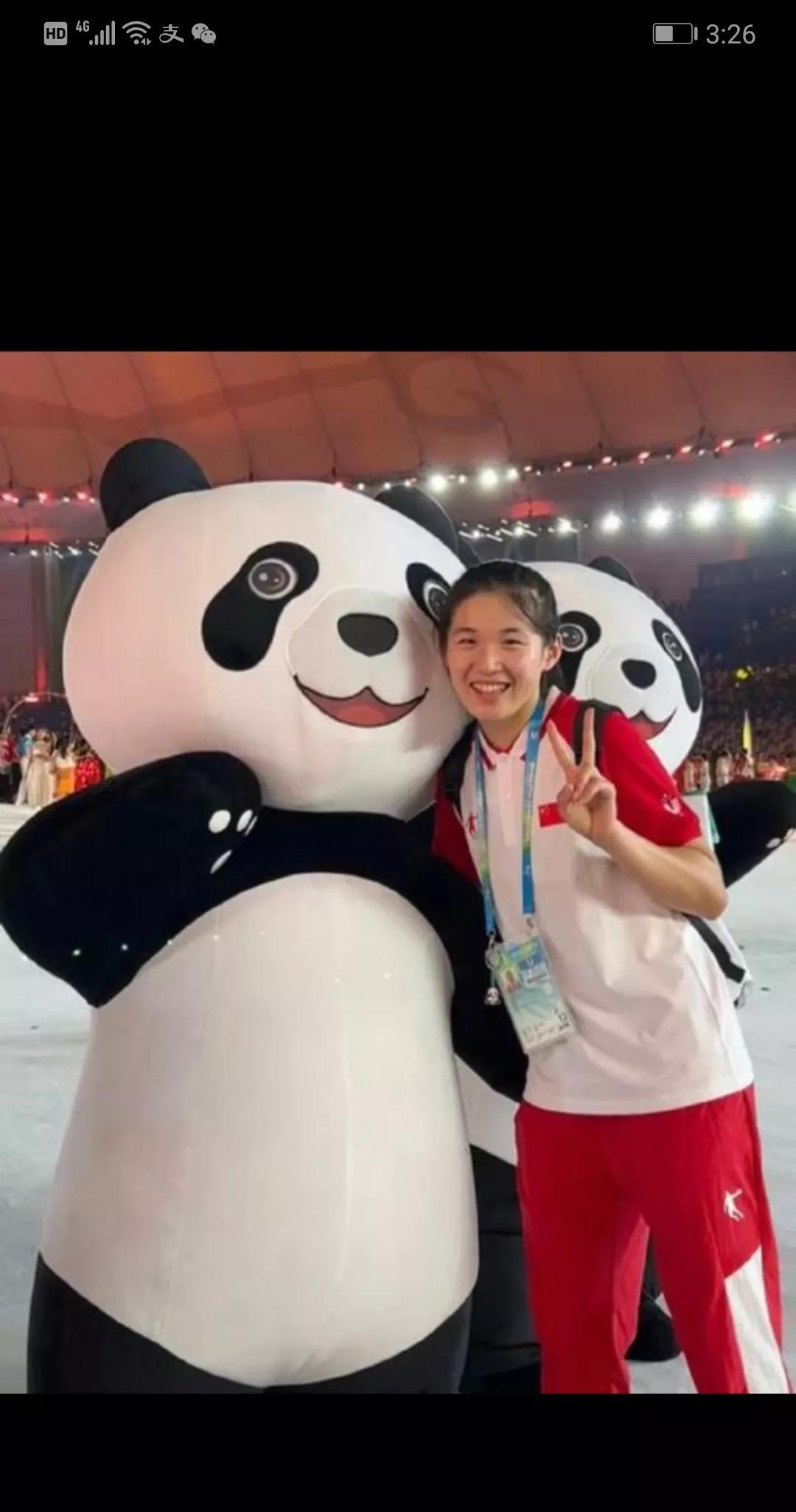 山东女排能打进全运会决赛，解盛钰功不可没。解盛钰，济南人，2004年出生。参