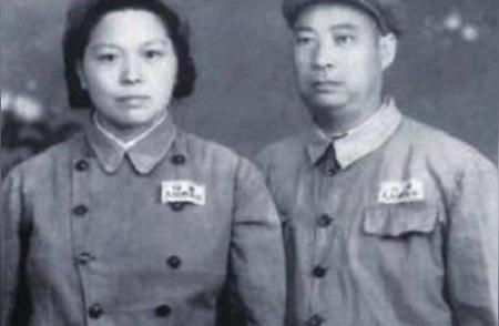1939年，战友们给24岁的八路军副旅长介绍了一位女排长，没想到，副旅长去找那位