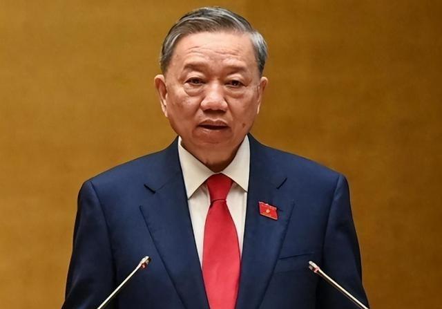 刚从中国回去的苏林，转头发现越南面临大麻烦4月中旬，苏林把当选国家主席后的首