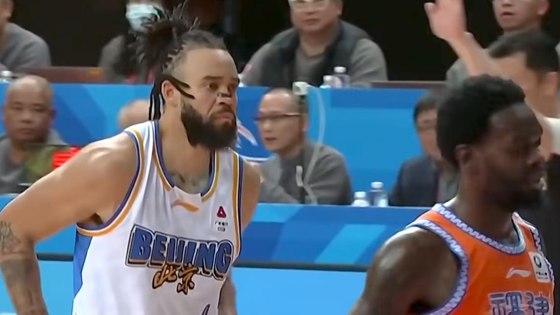 CBA爆大冷！北京男篮104-109不敌倒数球队，无缘重返前四！北京时间3