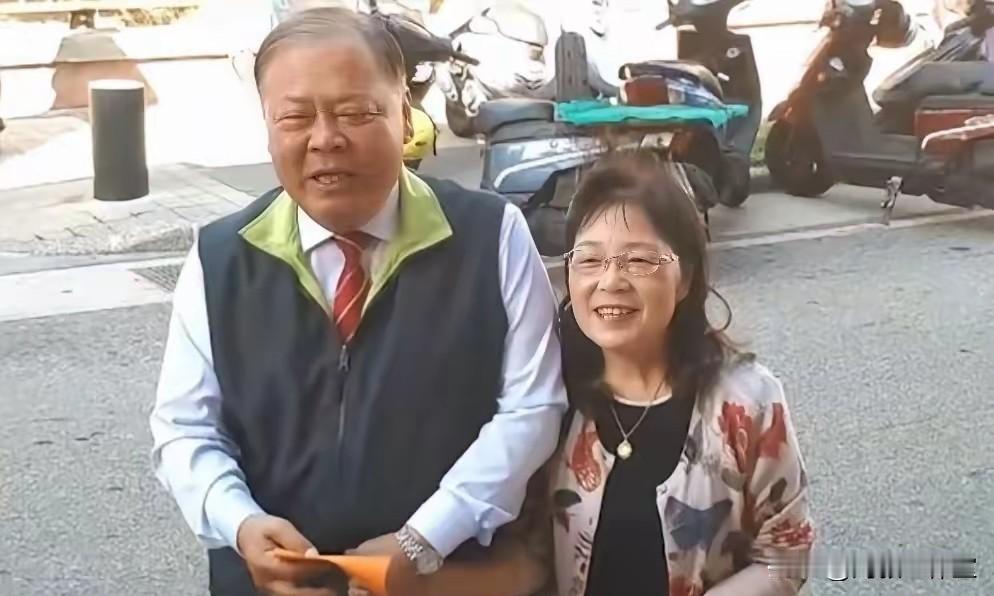 澎湖县长陈光复重病卧床难参选，夫人吴淑瑾想要“代夫出征”遭杯葛，绿营彻底乱了！