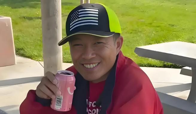 太讽刺了！我终于懂，美国人均GDP飙到8.96万美元，其实底层直接被清掉了，而经