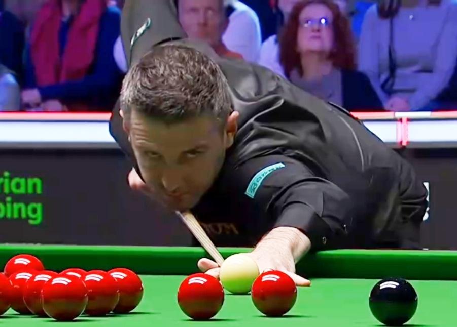 英锦赛：塞尔比两杆过百，6-3击败墨菲，与特鲁姆普会师决赛！  北京时间1