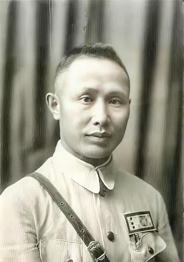 1959年，51岁的邱行湘刚获特赦，还是光棍一个，这个曾经叱咤战场的国民党将军，