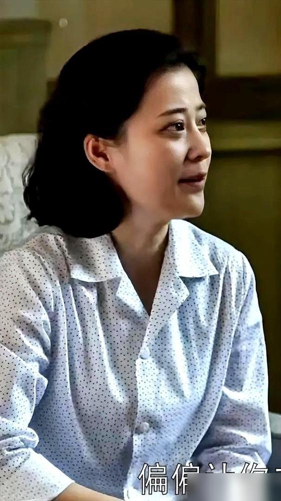 刷了八百遍《父母爱情》，才咂摸出点真味儿来。官儿大的王政委，日子竟然过得还不如“