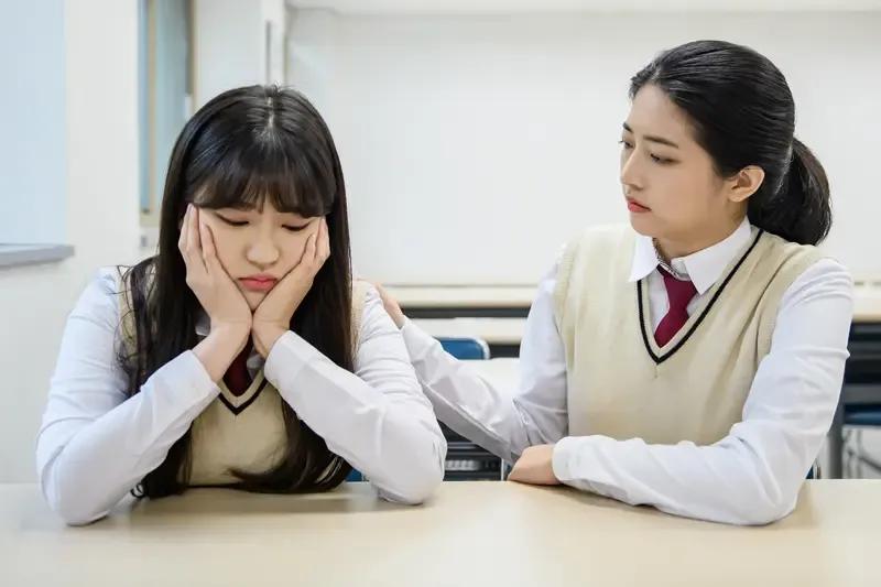 你发现了吗？在学校里，那些敢于撕破脸皮，敢于和领导吵架，敢于强势的老师，学校最终