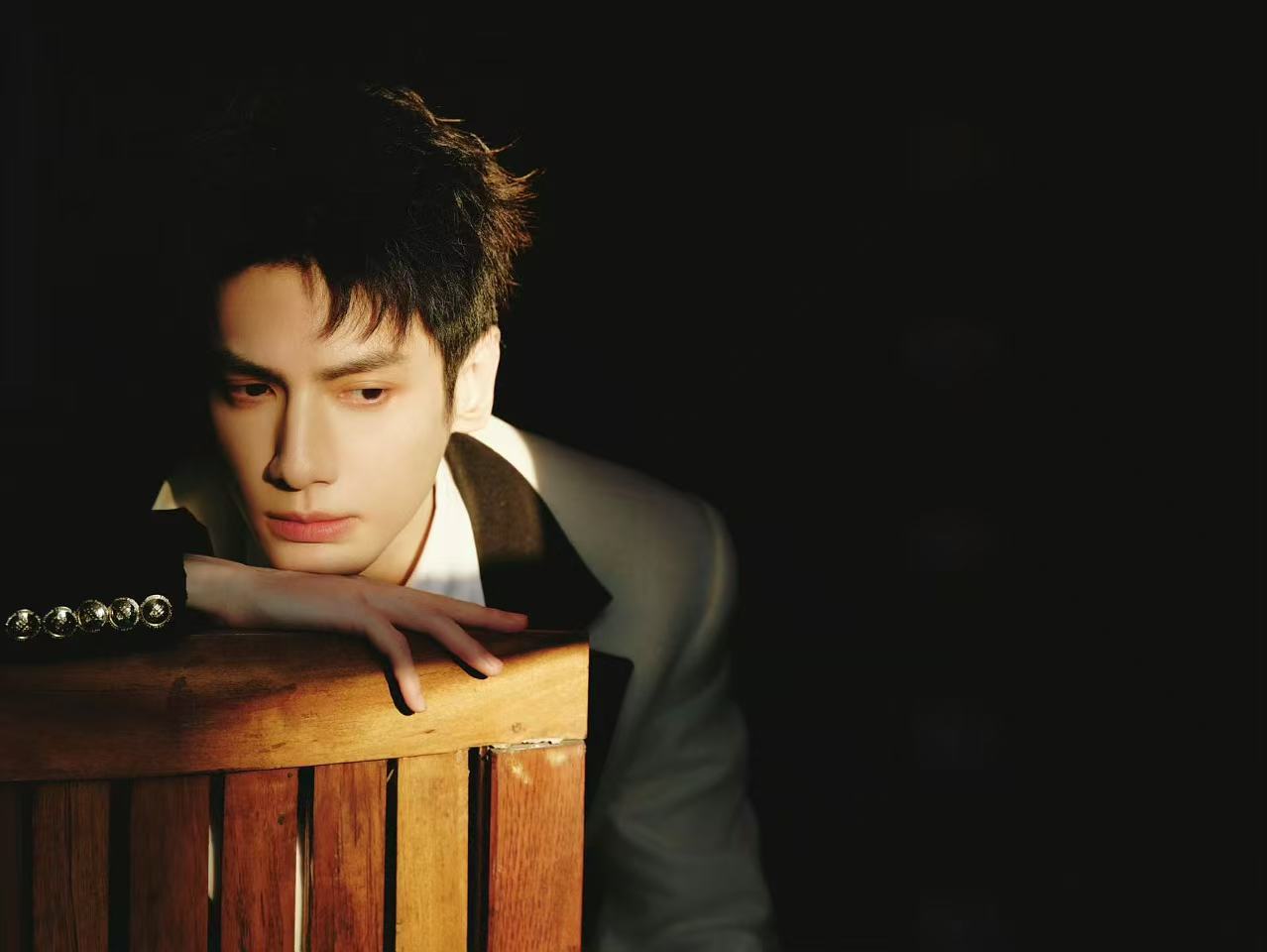 罗云熙视界大会出图罗云熙视界大会造型罗云熙视界大会出图，好帅，🤩🤩[