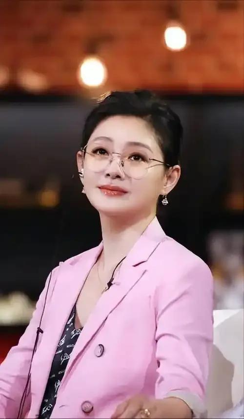 S妈进急诊了！怎么小S越陪妈妈，妈妈的情况反而越糟呢？难道小S没有用心照顾