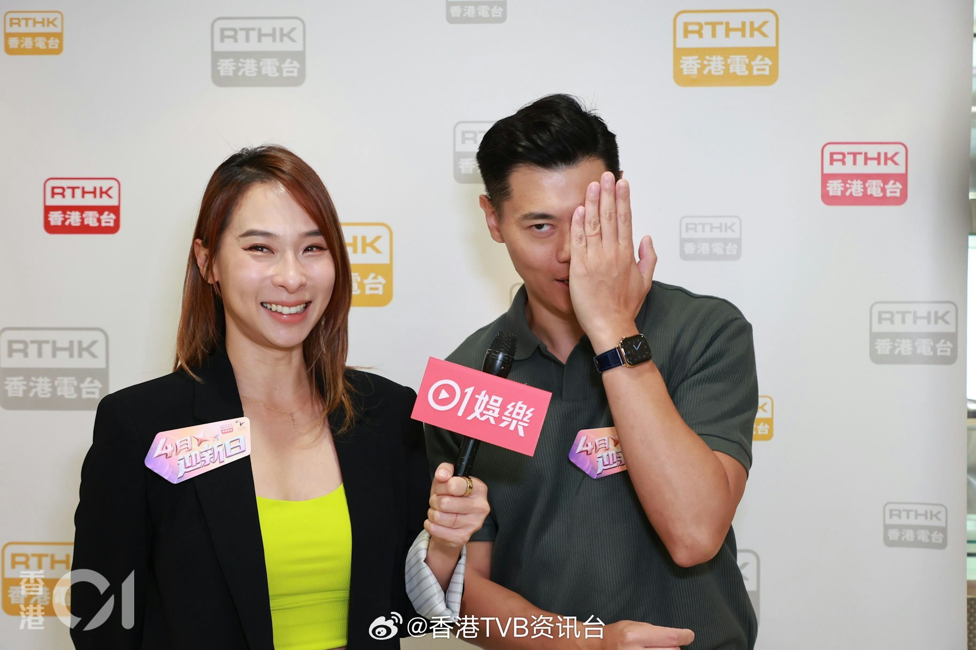 李旻芳自爆趴地扮狗喝水与黄耀英解开《东张》缺席吴幸美婚宴之谜香港电台第二台即将