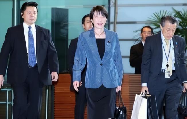 根据日本方面公布的消息，日本新任首相高市早苗确定将于11月21日访问南非，出席今