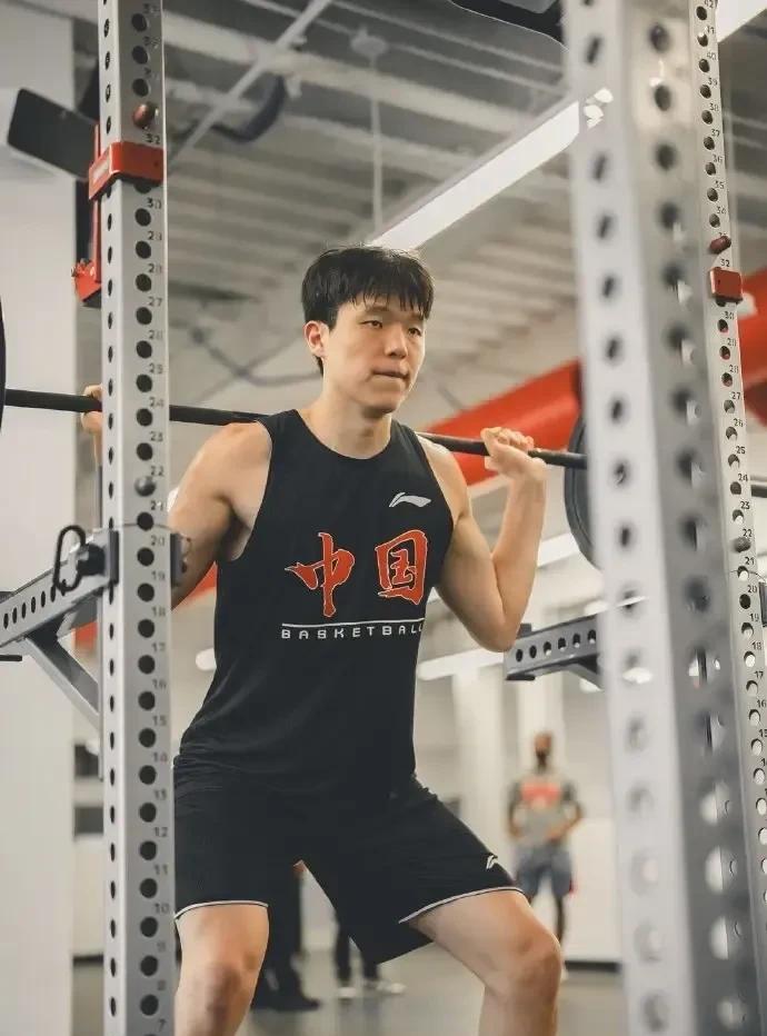 经过了一个多月的努力，杨瀚森即将迎来最后的考验选秀，目前选秀的形势还是比较好的，