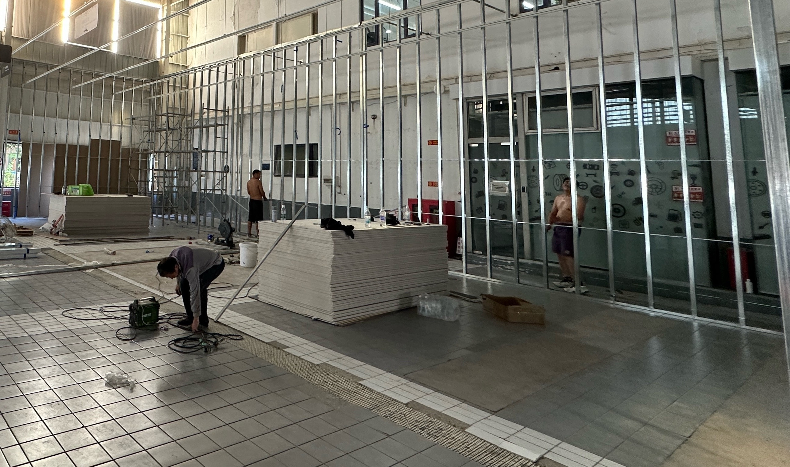 最近在做几件比较硬核的事情，9月应该可以给大家汇报一下。​​​