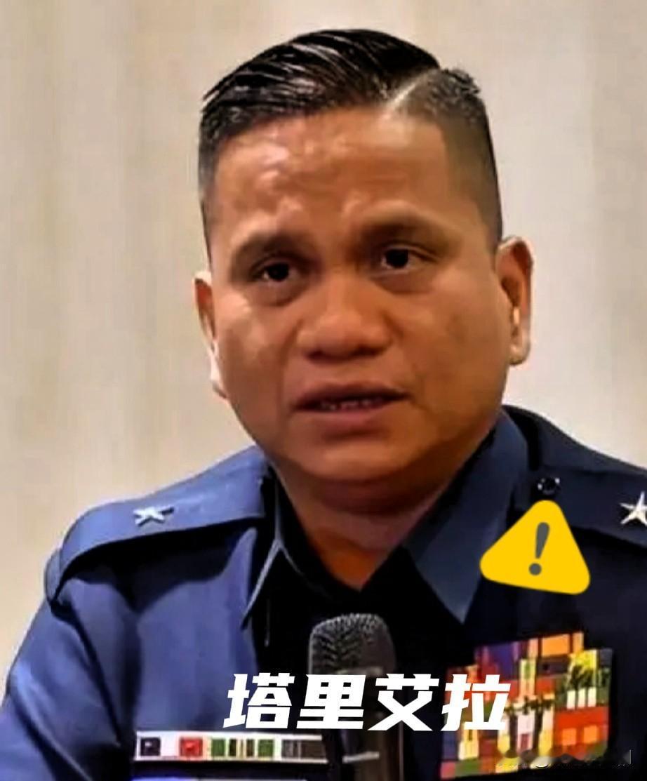 这位就是菲律宾海警发言人塔里艾拉，是菲律宾反华先锋，经常在不同场合和脸书上发表反