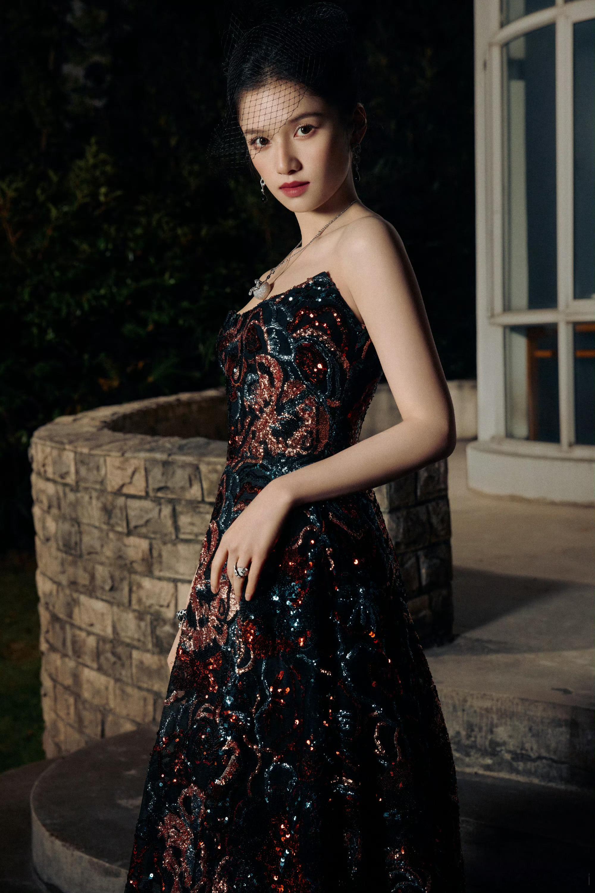 张婧仪依然地母系大花风我最喜欢她这样子​​​