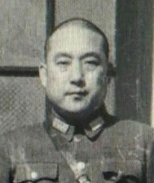 1949年初，程潜劝国民党宪兵司令张镇起义，张镇说：“当年陈诚、戴笠要置我于死地