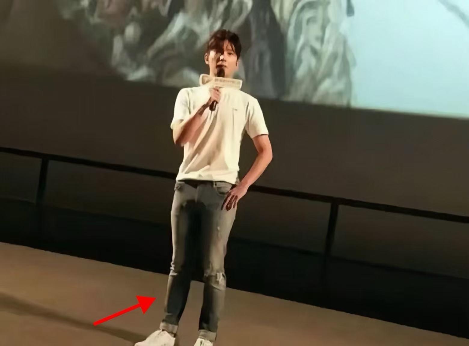 33岁的杨洋，给所有男性都提了一个醒！无论你多么年轻帅气，身型多