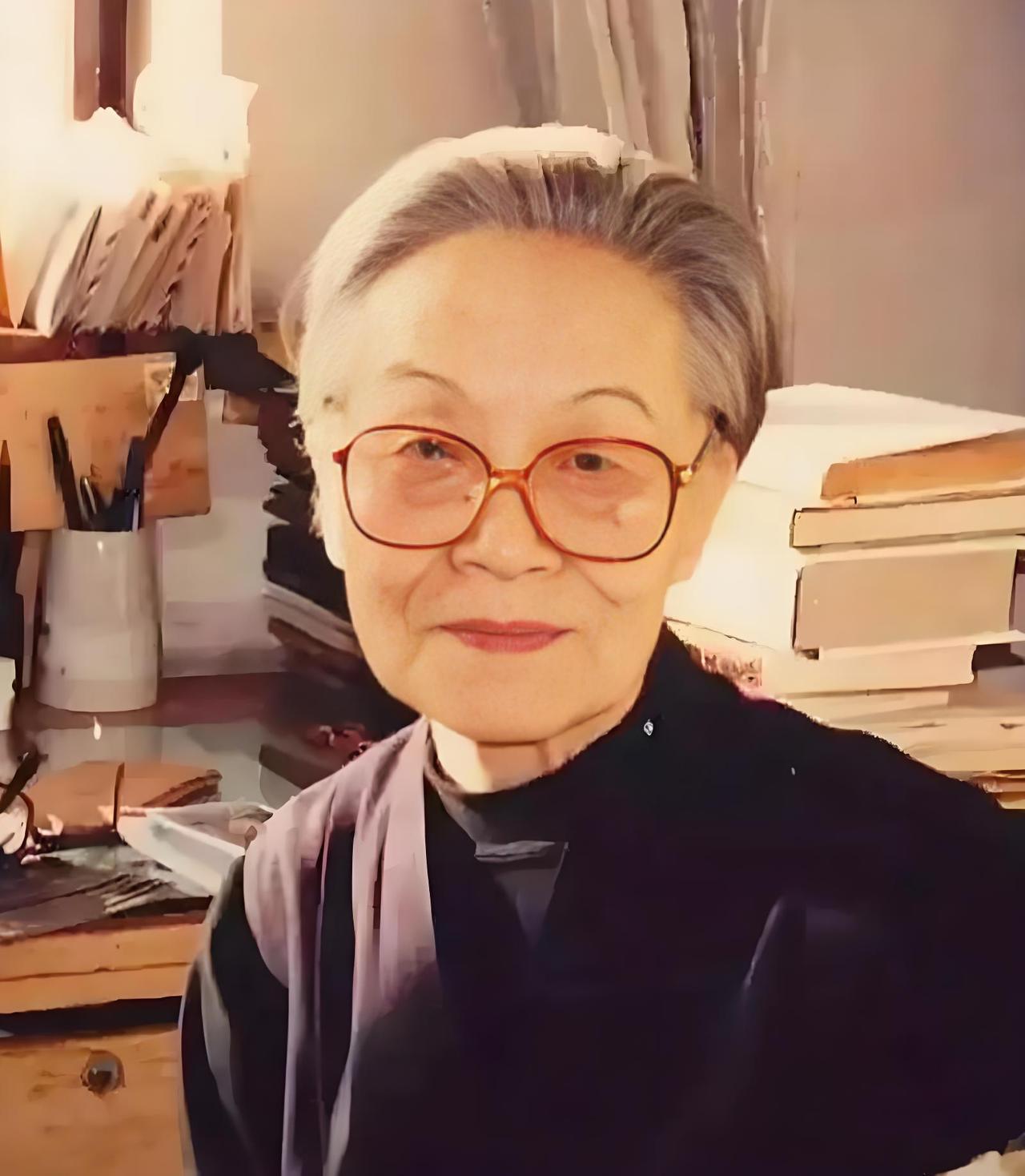 杨绛先生说：“真正的情人，是一辈子的灵魂伴侣。彼此有情，彼此有爱；彼此牵挂，彼此