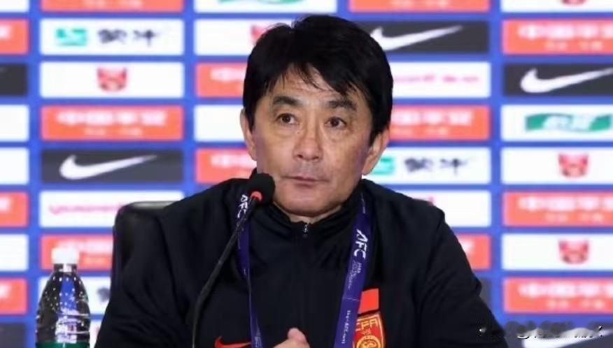 U17亚洲杯半决赛，U17国足2比0力克澳大利亚，昂首挺进决赛！赛后，中国队主帅