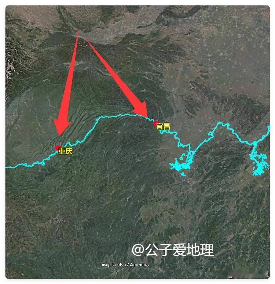 宜昌博主航拍重庆引热议，评论区没互怼反而认亲，背后原因太戳心！刷到宜昌博主航