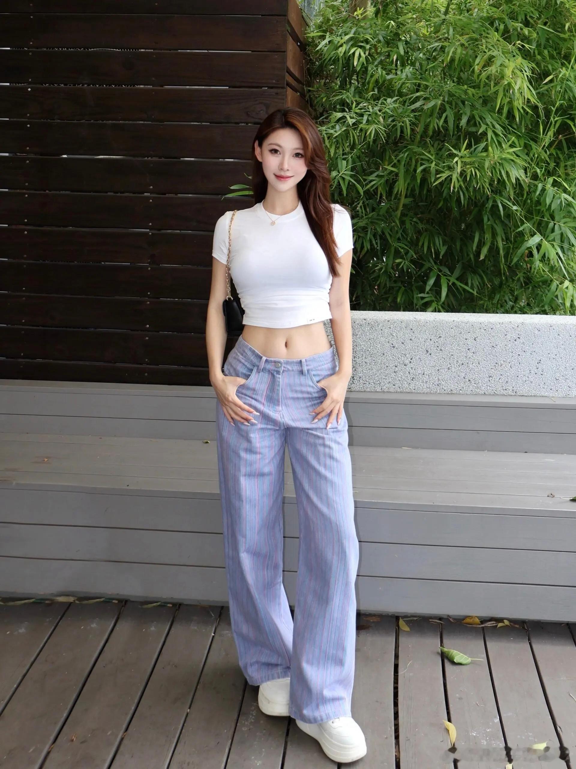 3731大家早上好昨天光模块两个大哥业绩发了，应该小超预期