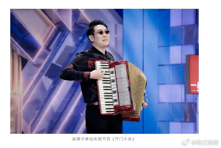 【#曝拒肖飞打招呼医生是盘尼西林成员#】近日，北京中日友好医院胸外科副主任医师肖