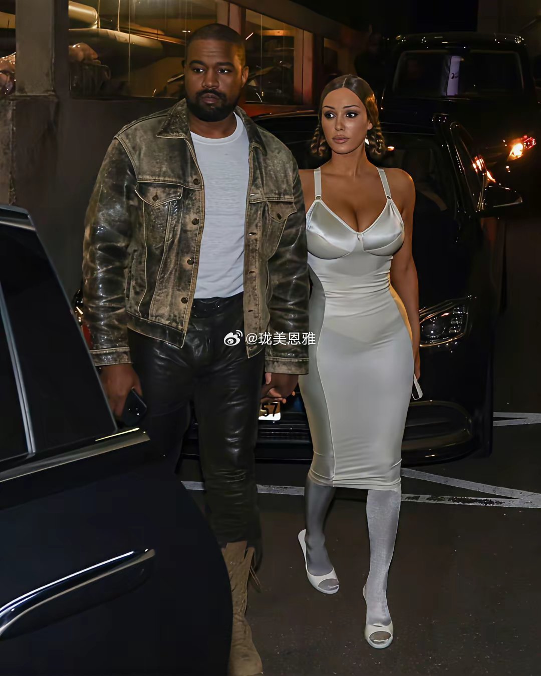 侃爷KanyeWest携爱妻BiancaCensori现身位于Amsterd
