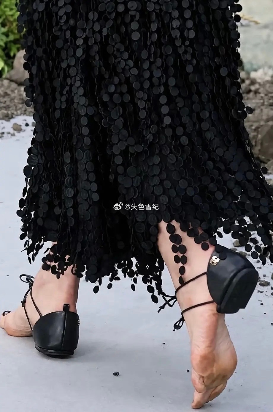 请问买这个鞋子的意义在哪？我实在有点看不懂这个鞋子。​​​