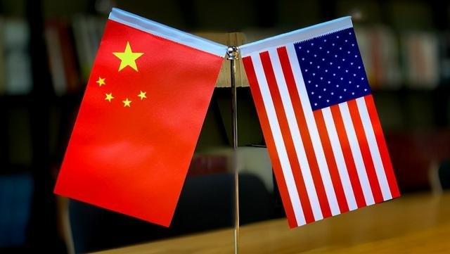 中美已经撕破脸，没退路了！美方锁链已勒住中国经济命脉，而中国手里的刀，也正对着美