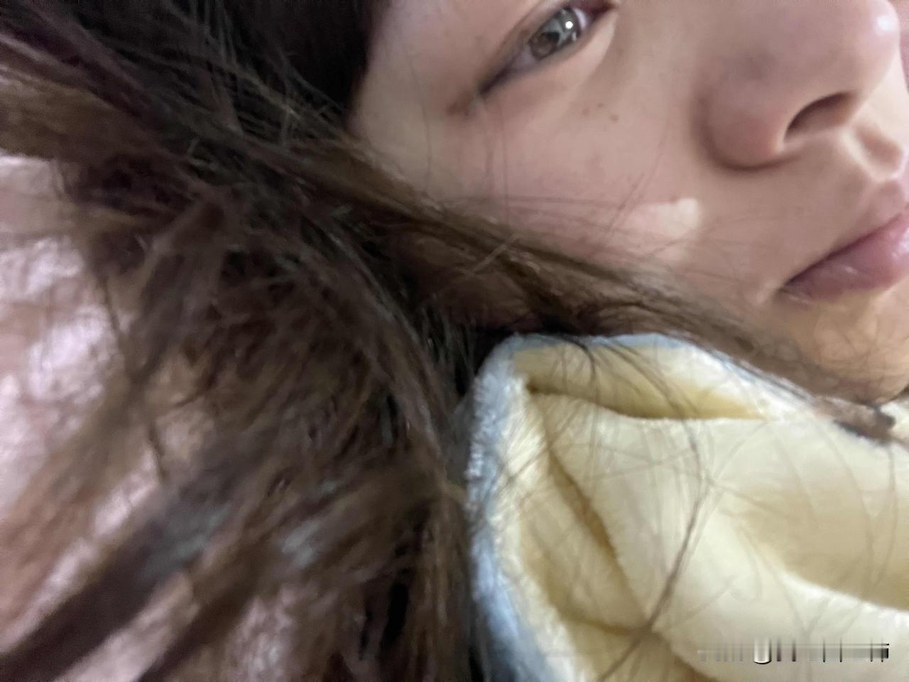 第一次上男朋友家就哭了我的妈呀我家离男朋友家700多公里相当于开车要8个多小