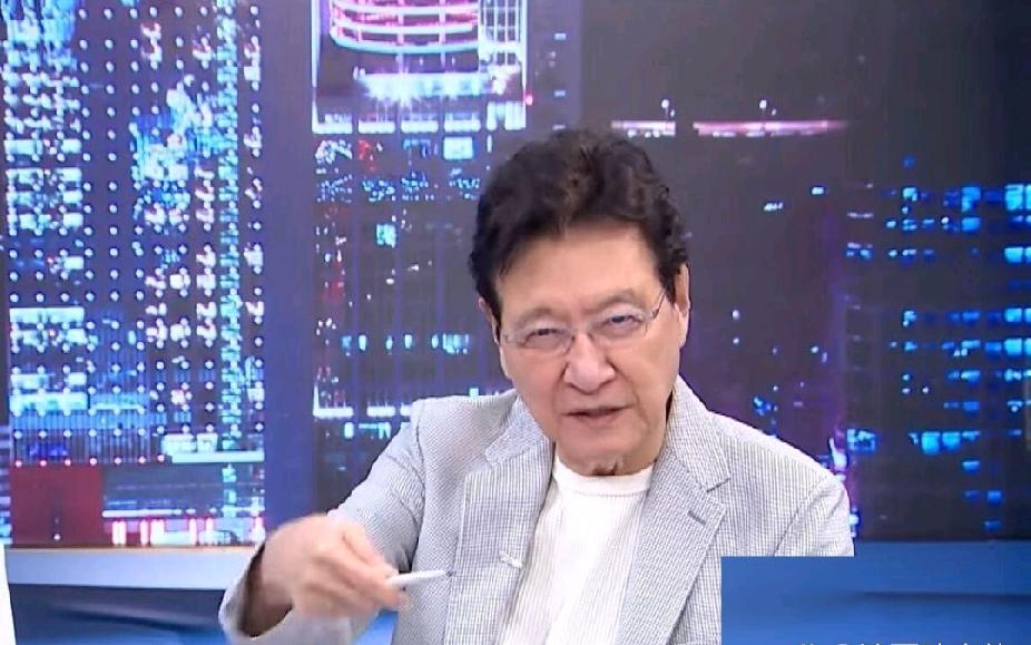 赵少康在最新一期的节目中又统战大陆人民了。台湾人对“统战”这个词很敏感，不知