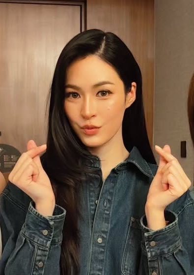 龙比心🫰🫶邝玲玲马来西亚活动人气​​​